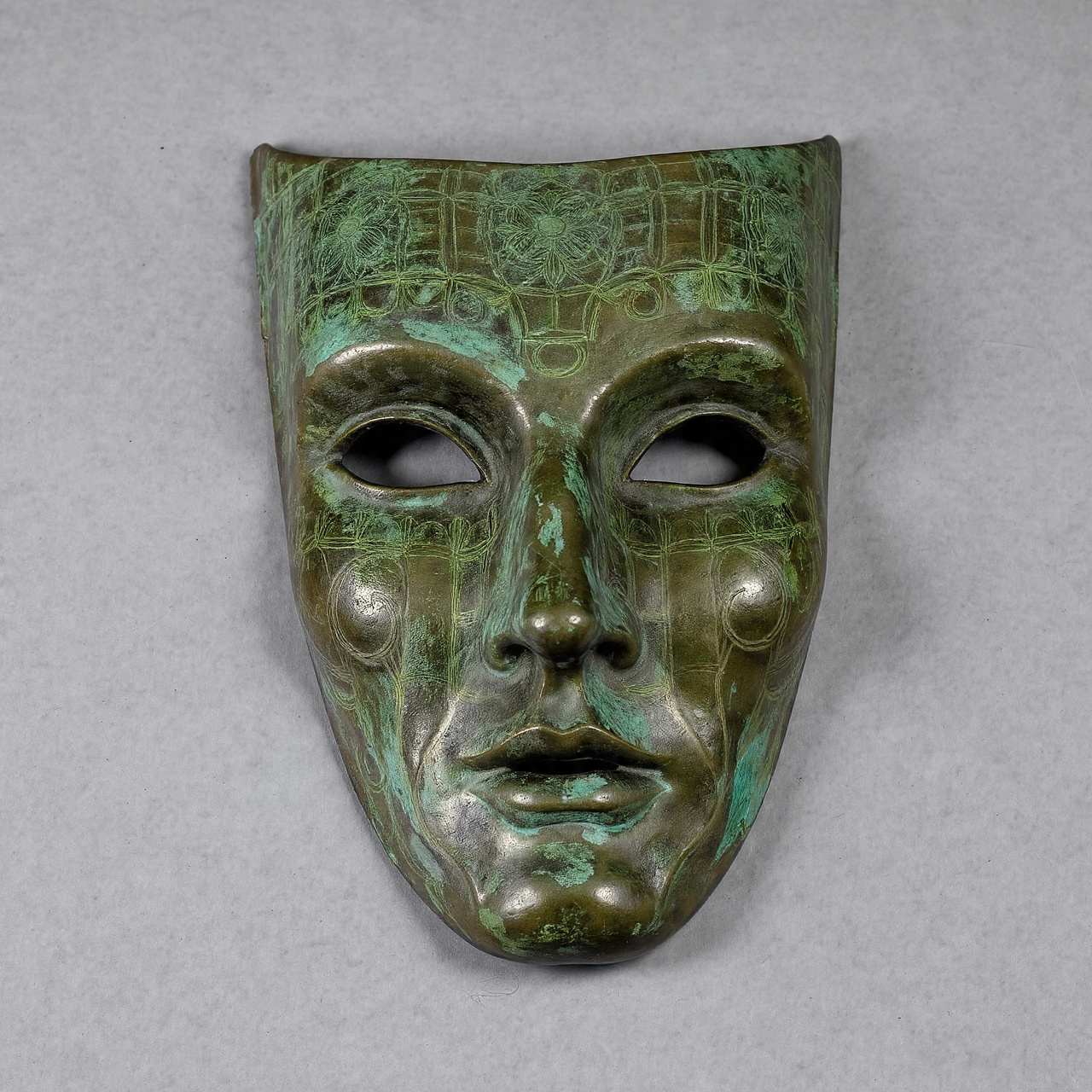 readhub.click Party Masks: Baroque Style for Grand and Opulent Events